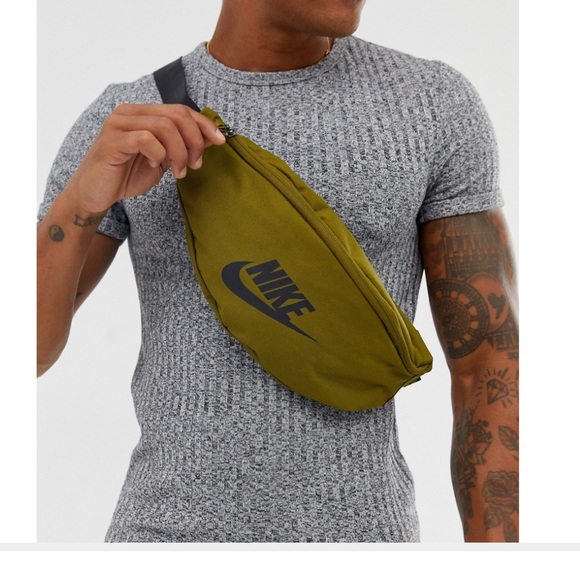Nike Other - NWT Nike Fanny Pack Army Green Adjustable Bag